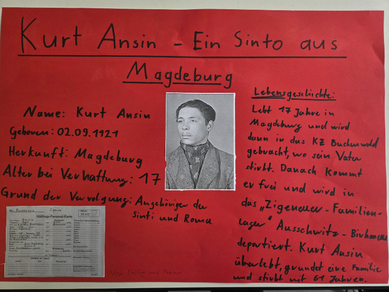 eine kleine Ausstellung zum Thema „Jugendliche im Konzentrationslager“